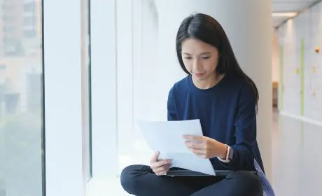 Lecture d'un contrat de réservation
